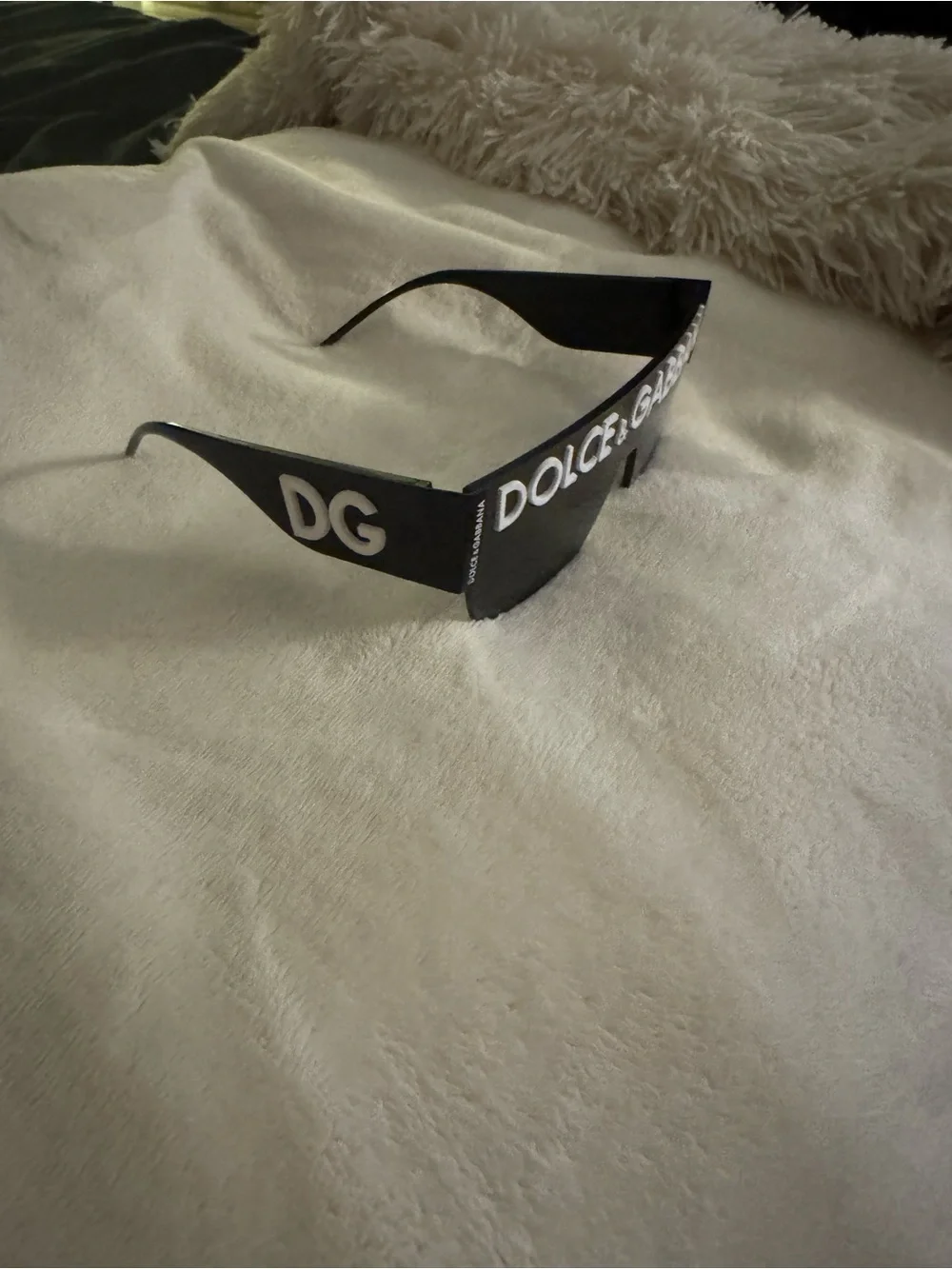Dolce & Gabbana wide shield