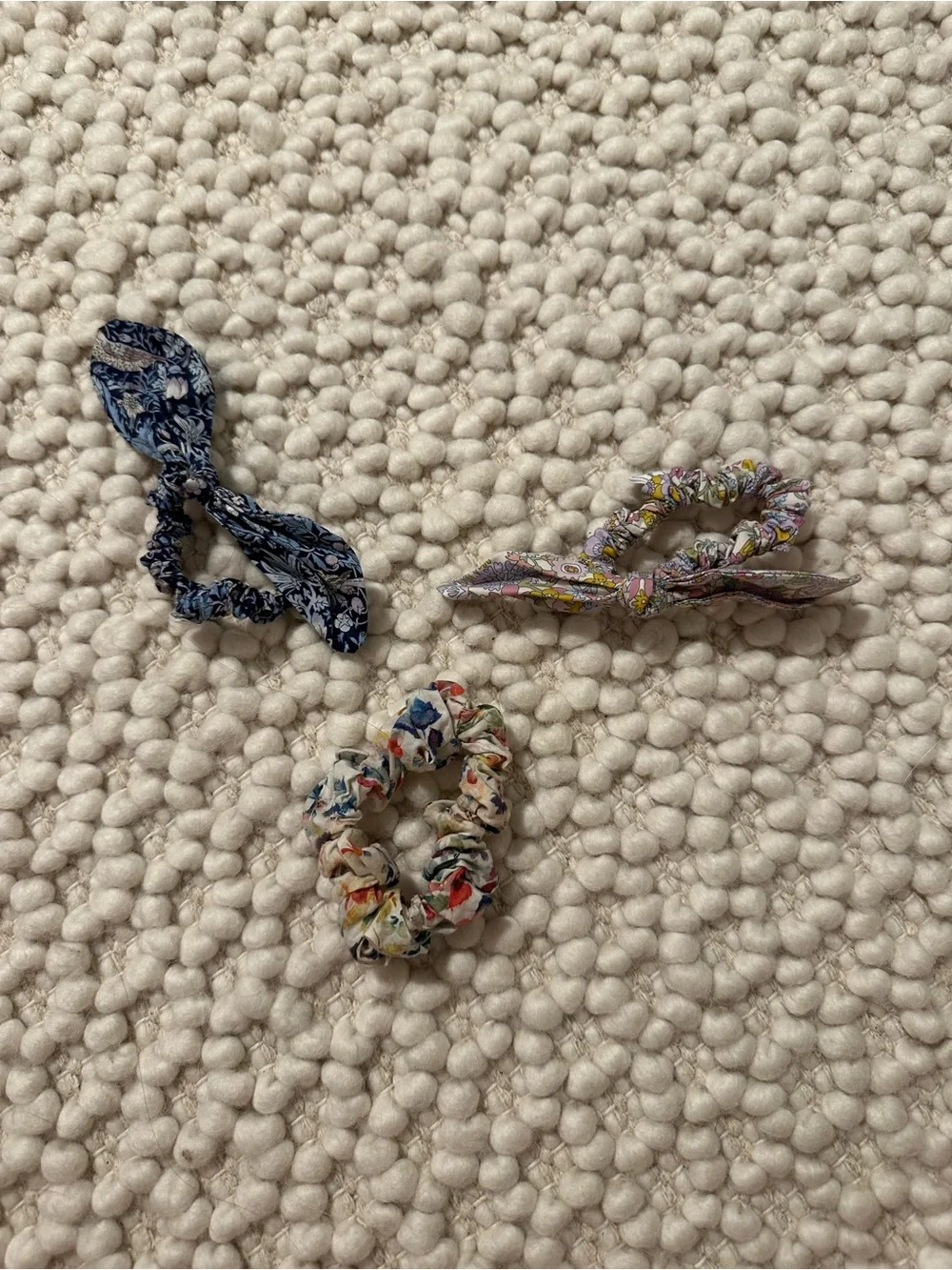 Girls BonDep hair tie lot