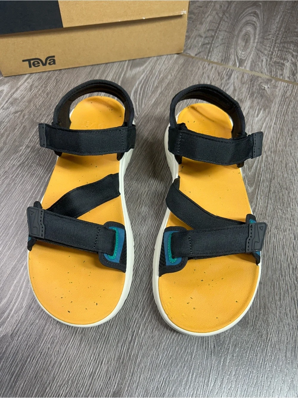 Teva men’s zimic Yellow Footbed Black Strap Sport Sandals