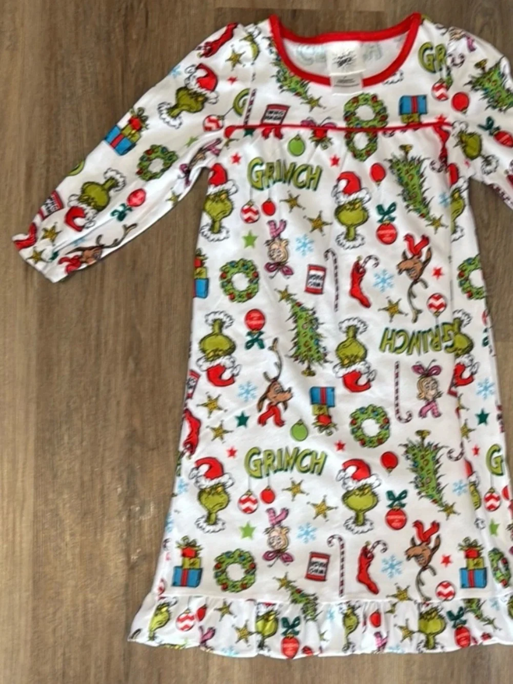 The Grinch lounging sleeves