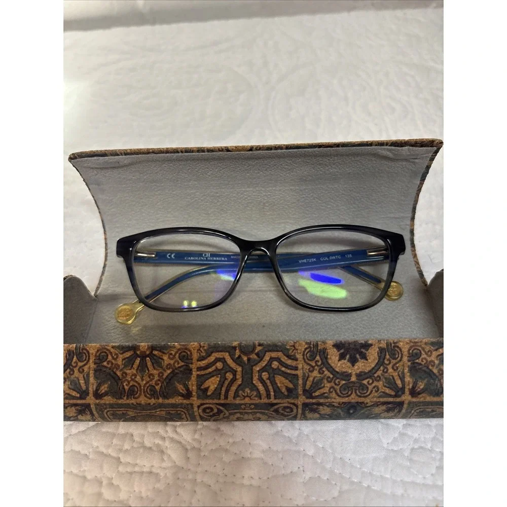 Carolina Herrera VHE761K Women's Eyeglass FRAMES ONLY‎ Col. 06N1 53[]15-140 Blue