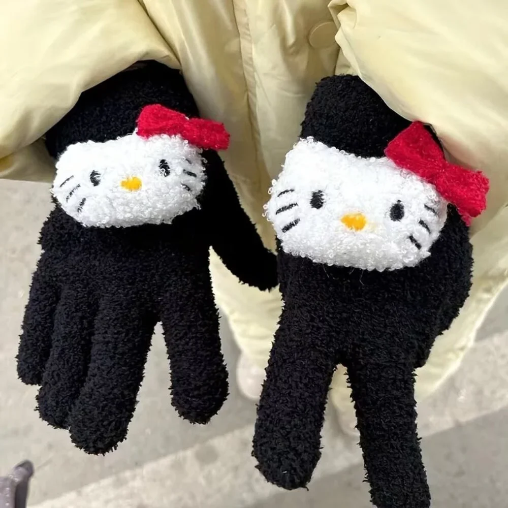 Hello Kitty Black Fuzzy Gloves Mittens BRAND-NEW‎ & SO CUTE!