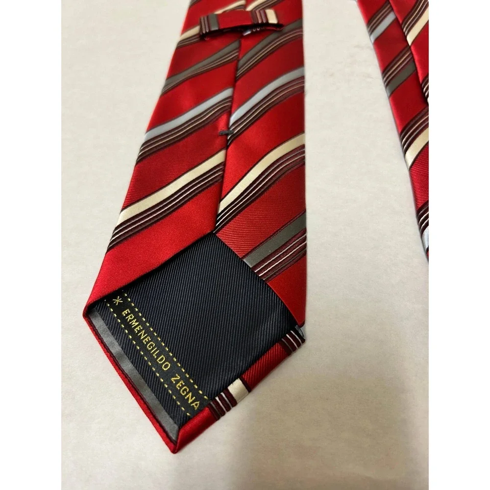 Ermenegildo‎ Zegna Necktie Men's One Size Red Striped 100% Silk Designer Classic