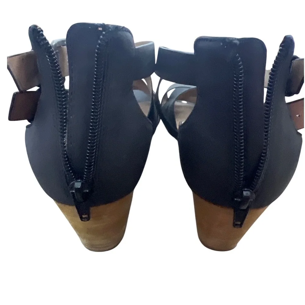 Crown Vintage Womens Black Strappy Wedge Sandals Back Zip 8.5M Gladiator Office‎