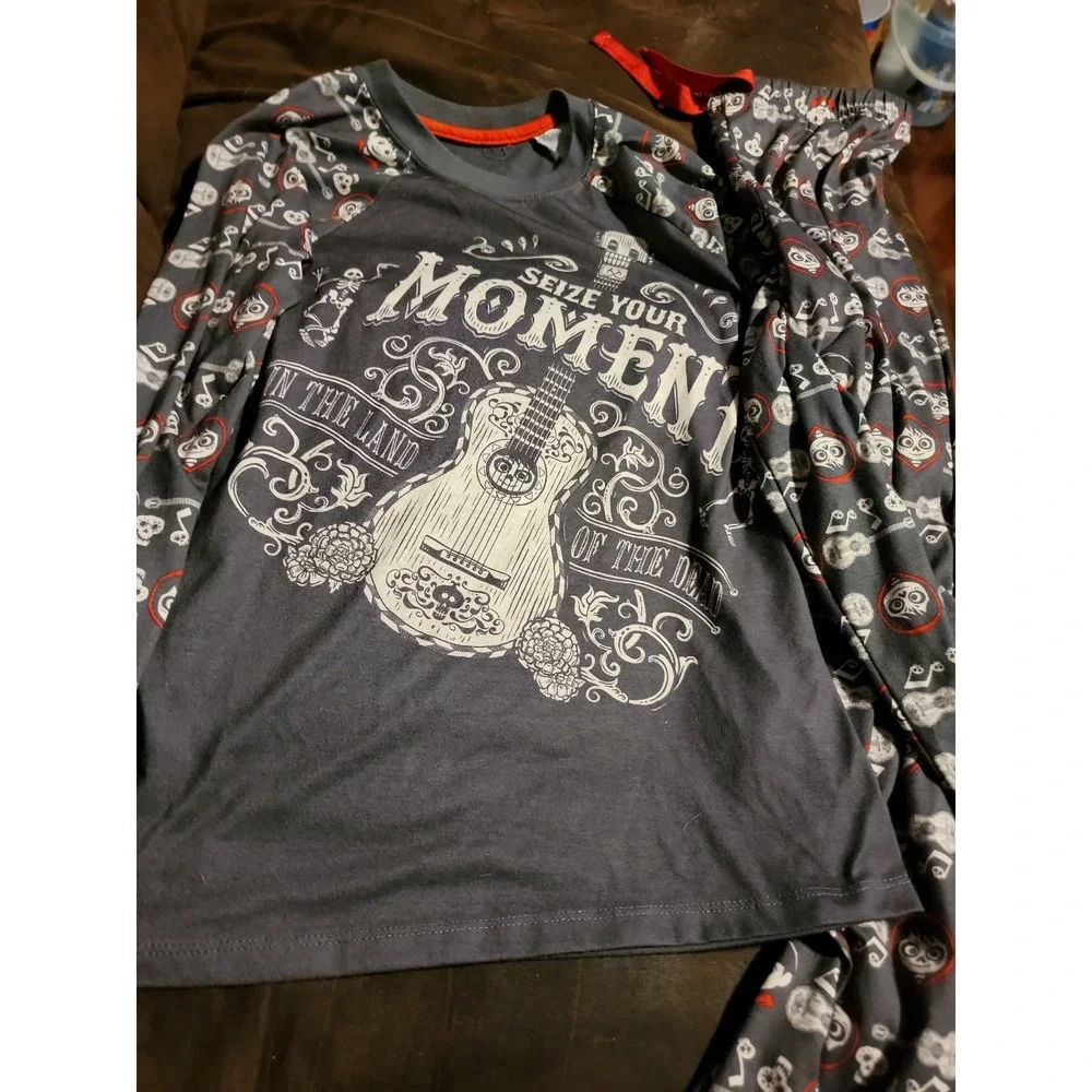 The disney store coco seize your moment pajamas size 13‎