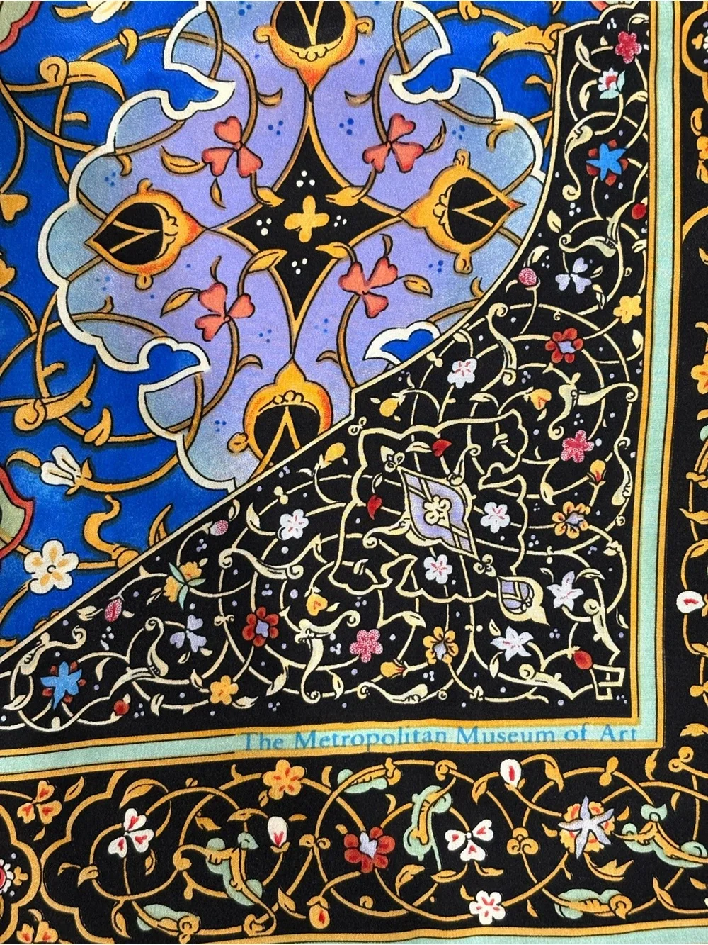 Metropolitan Museum of Art this scarf