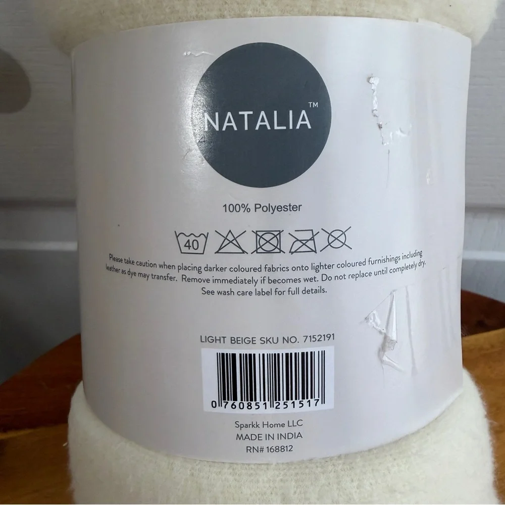 natalia fleece blanket beige