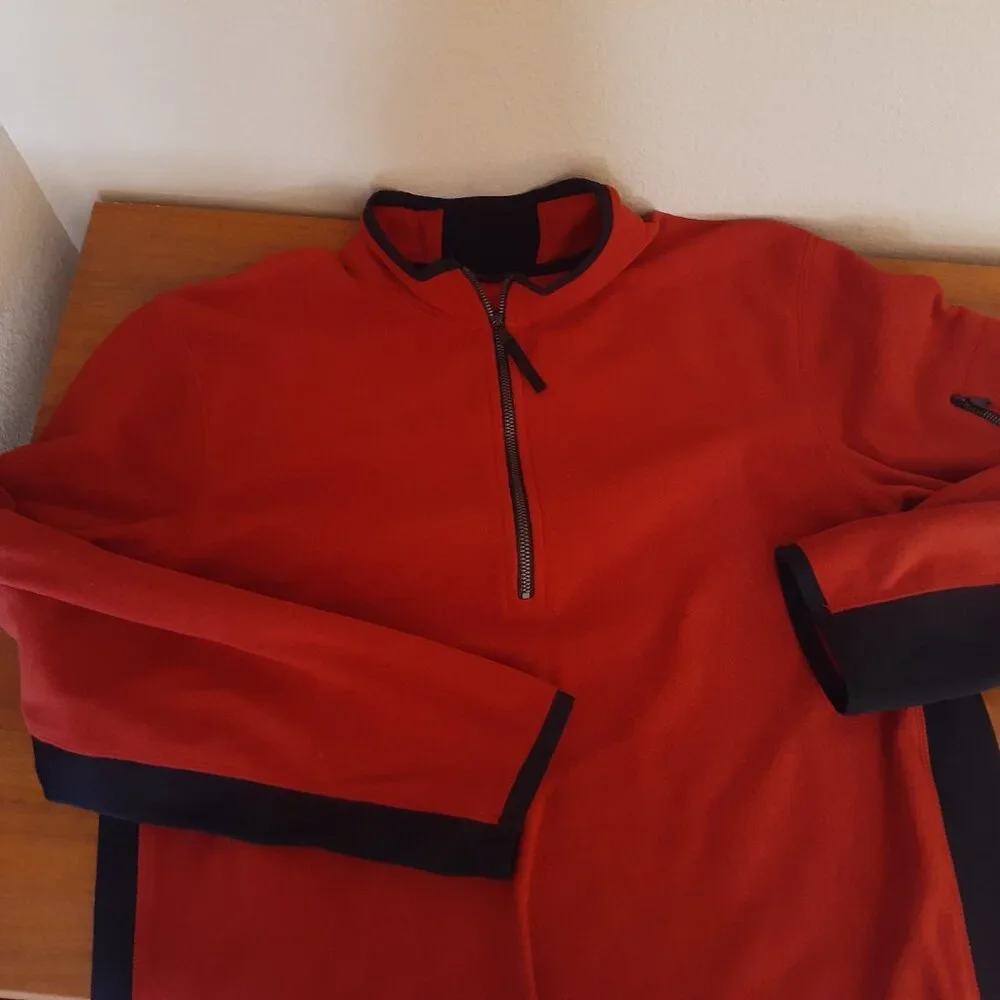 Banana Republic Performance Micro Fleece Pull Over