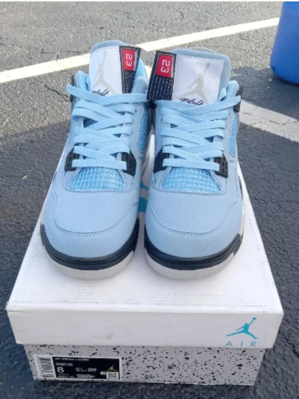 Air Jordan 4 Retro, University Blue