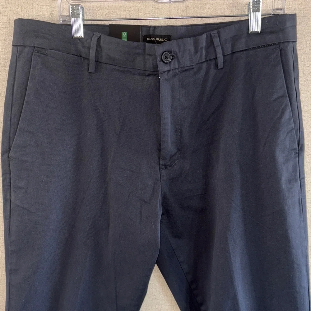 Banana Republic Mens Chino Pants 36x30 Gray NWT Preppy Business Casual Office