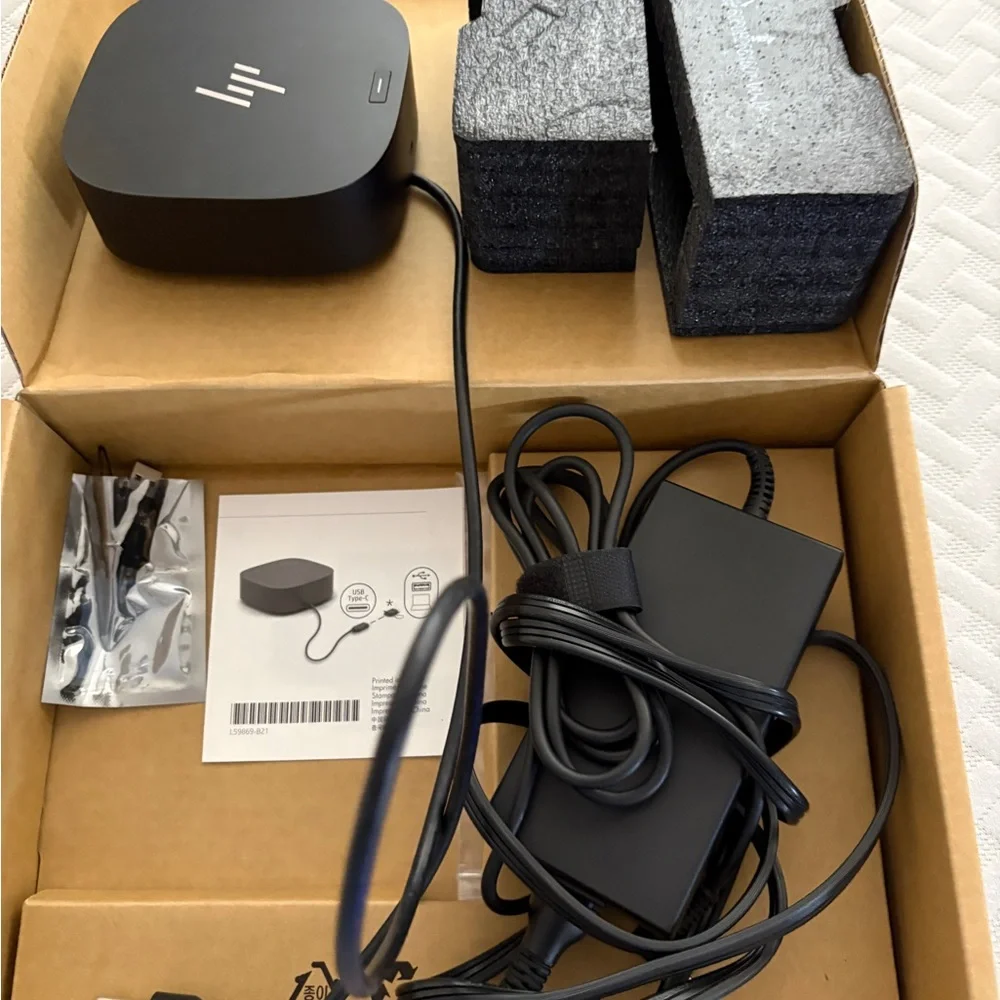 HP USB-C‎ G5 Dock Docking Station Kit with power cord New Tested