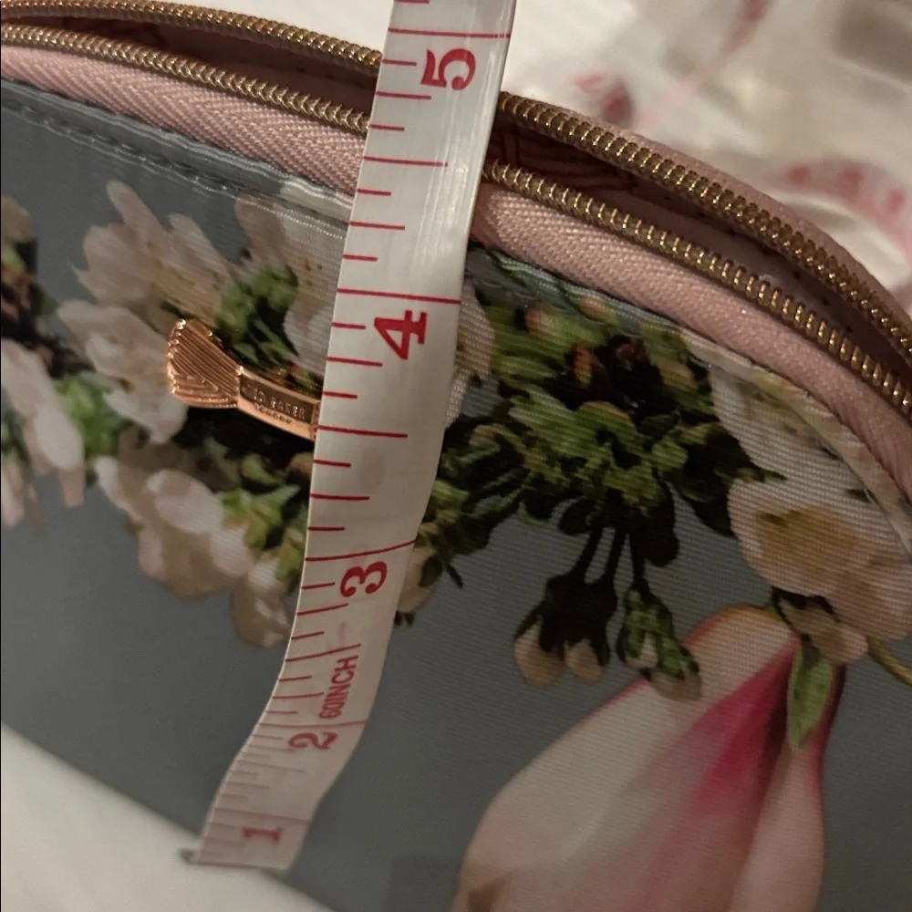 TED BAKER MINI BAG PERFECT FOR CHARGERS/COSMETICS/ ANYTHING YOU WANT  IT TO BE