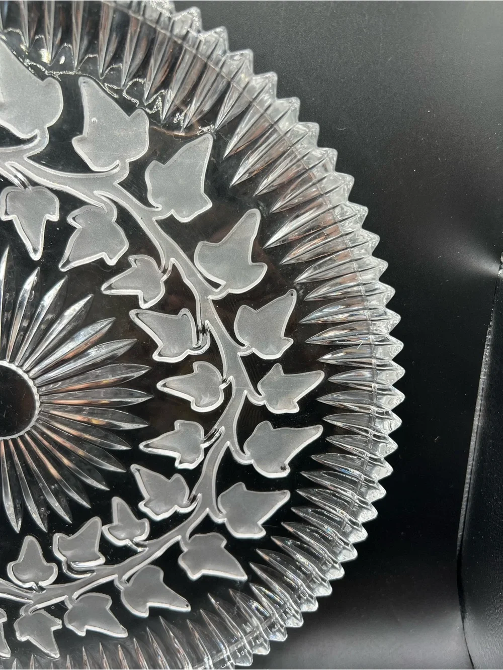 Vintage Frosted Ivy Leaf Glass Serving Plate Platter 11.75” Heavy Sawtooth Edge