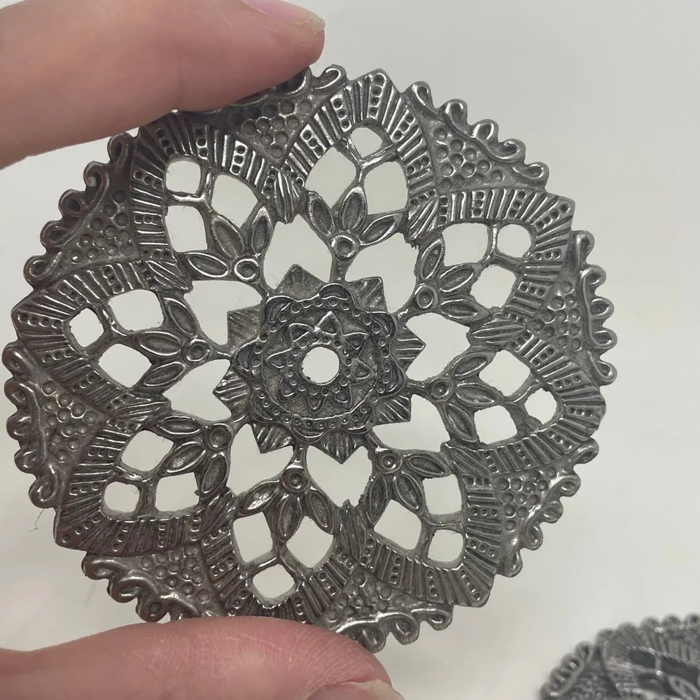 N/A pair ornate