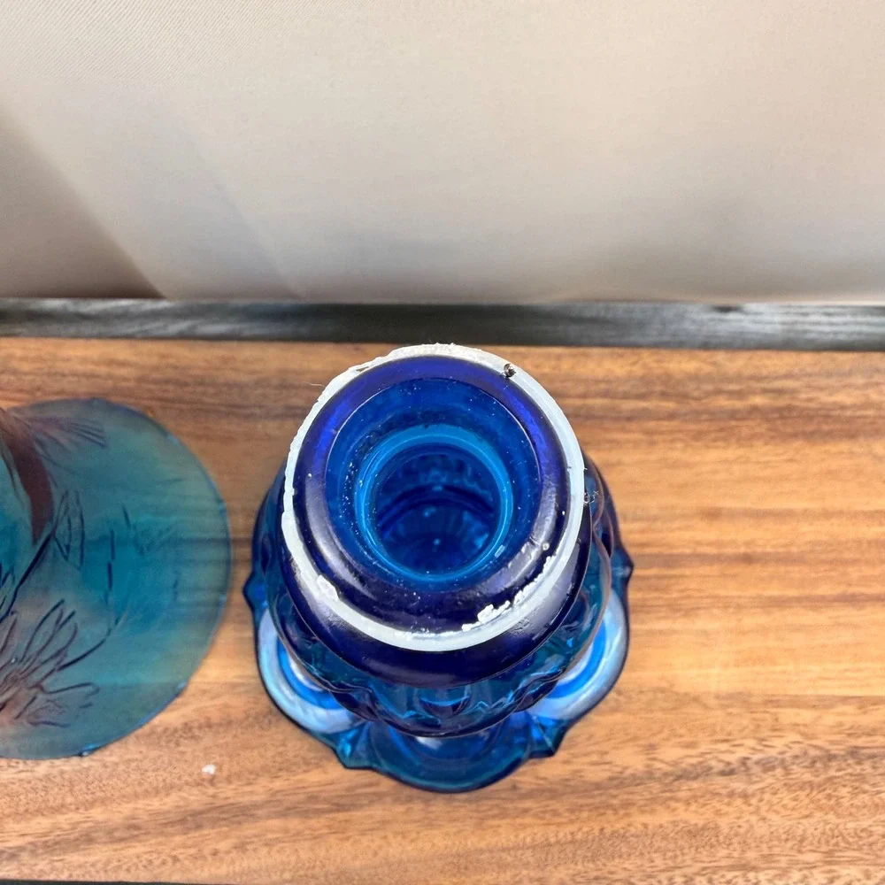 Unbranded vintage blue