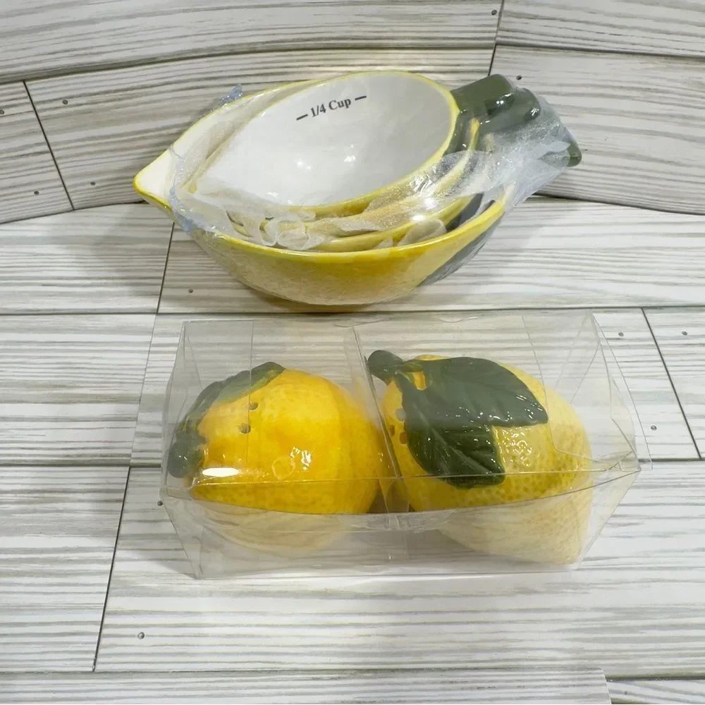 N/A nwt4 lemon