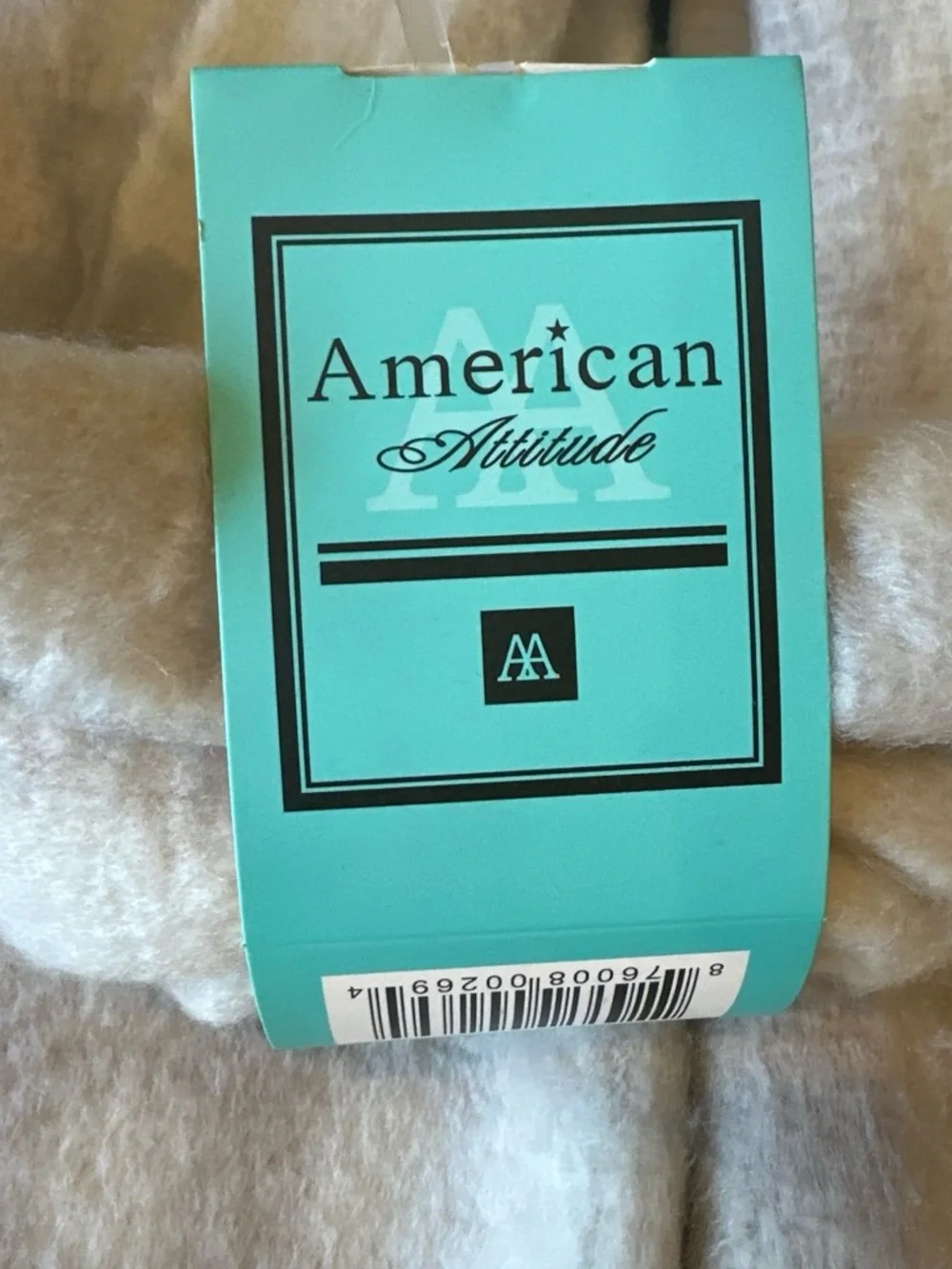 N/A cozy cream