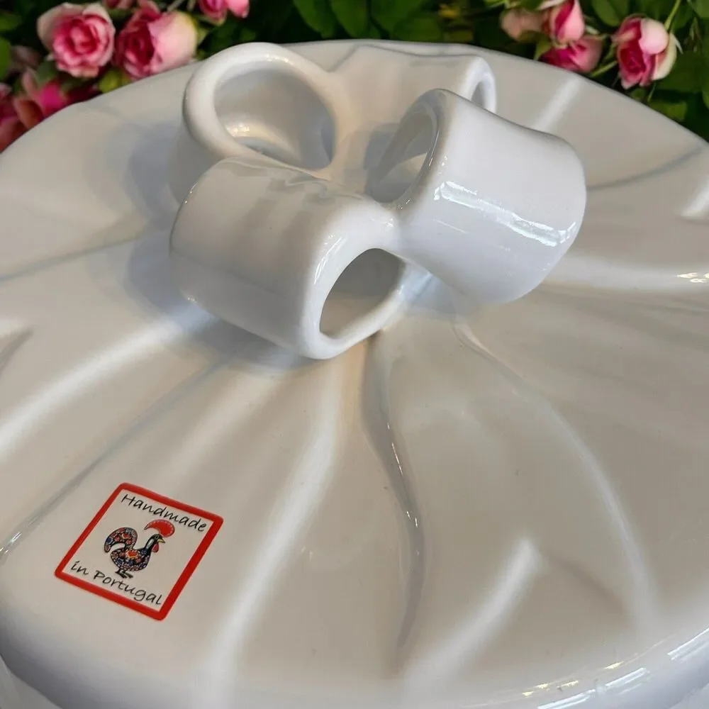 Destinos cake elegant shown