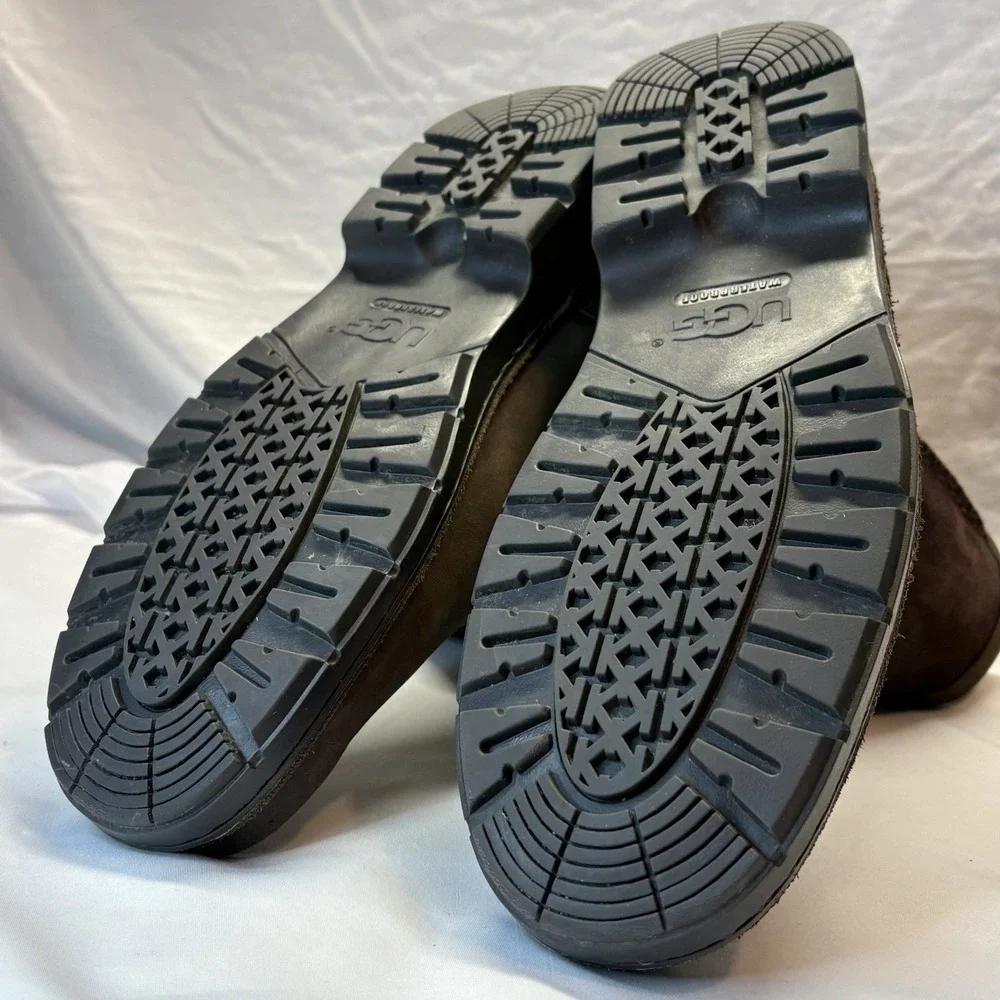 UGG excellent preowned