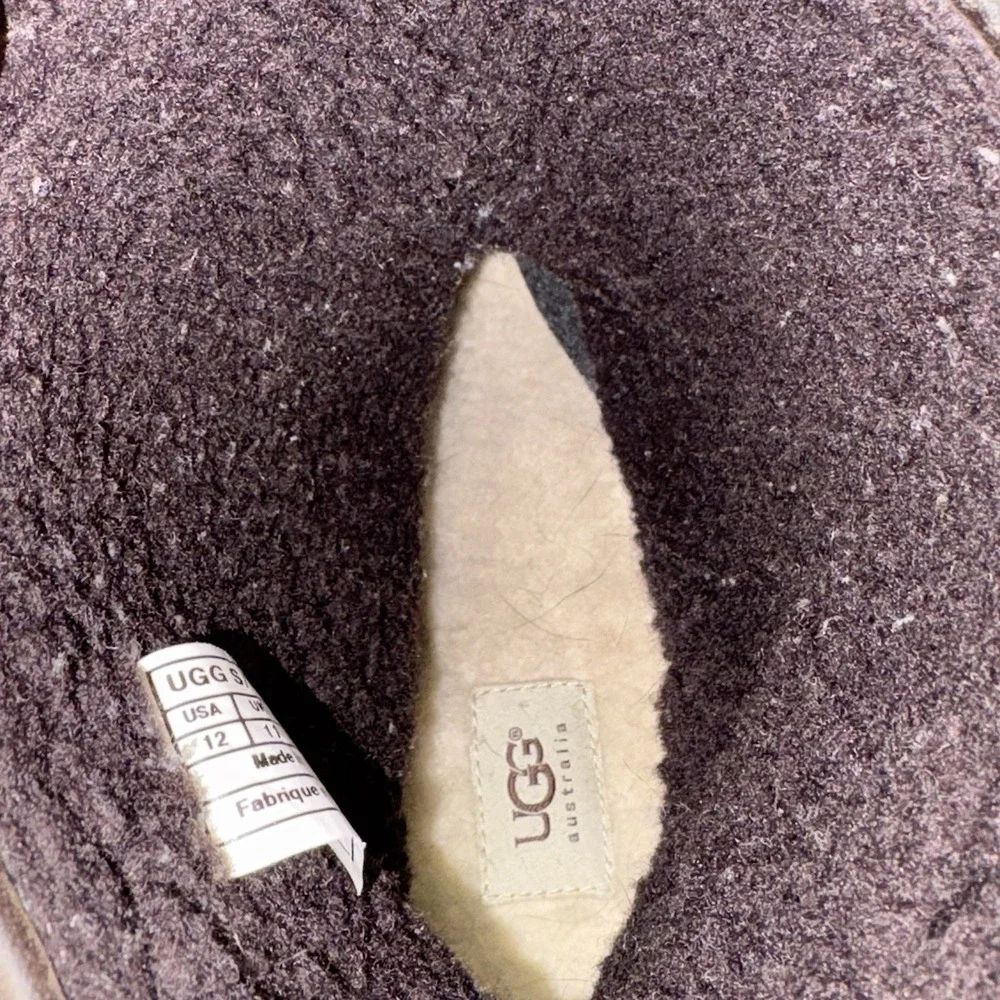 UGG excellent preowned