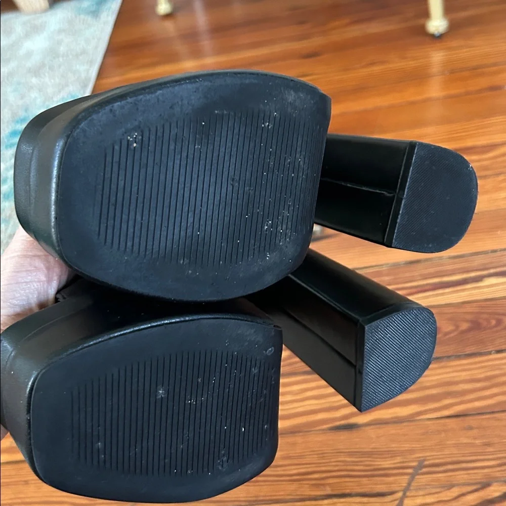 Dream pairs black platform heels