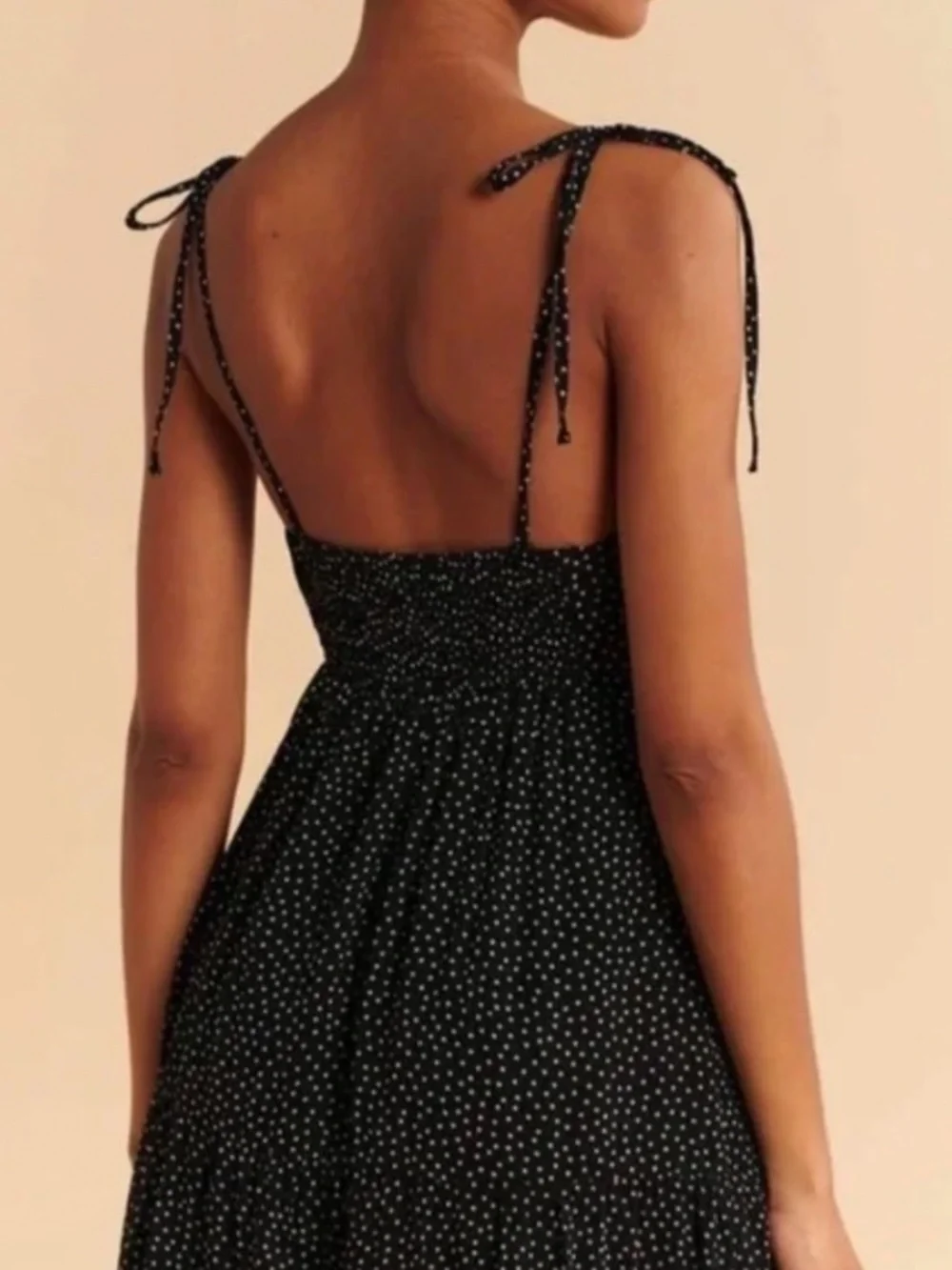 Abercrombie & Fitch flowy black