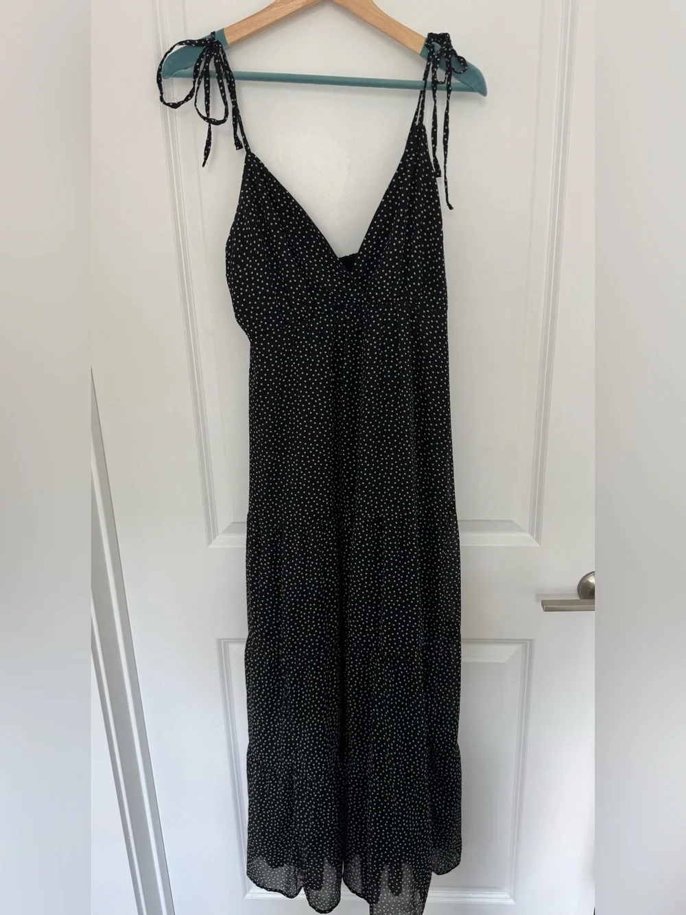Abercrombie & Fitch flowy black