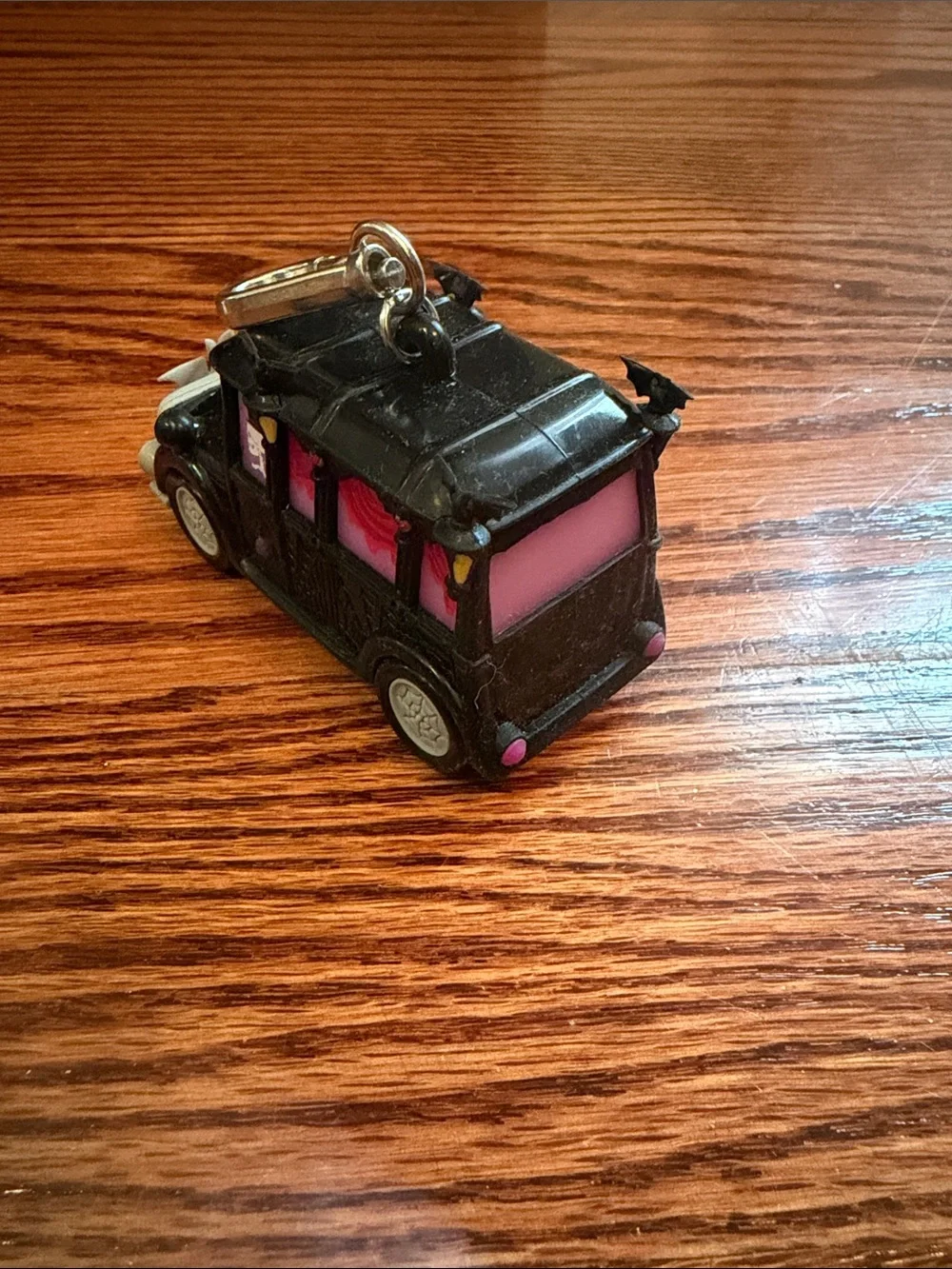 Bath & Body Works novelty car
