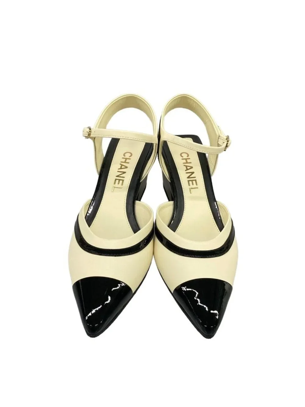Chanel Pumps 35 C Black White CC Logo T-ton Slingback Ivory Heel