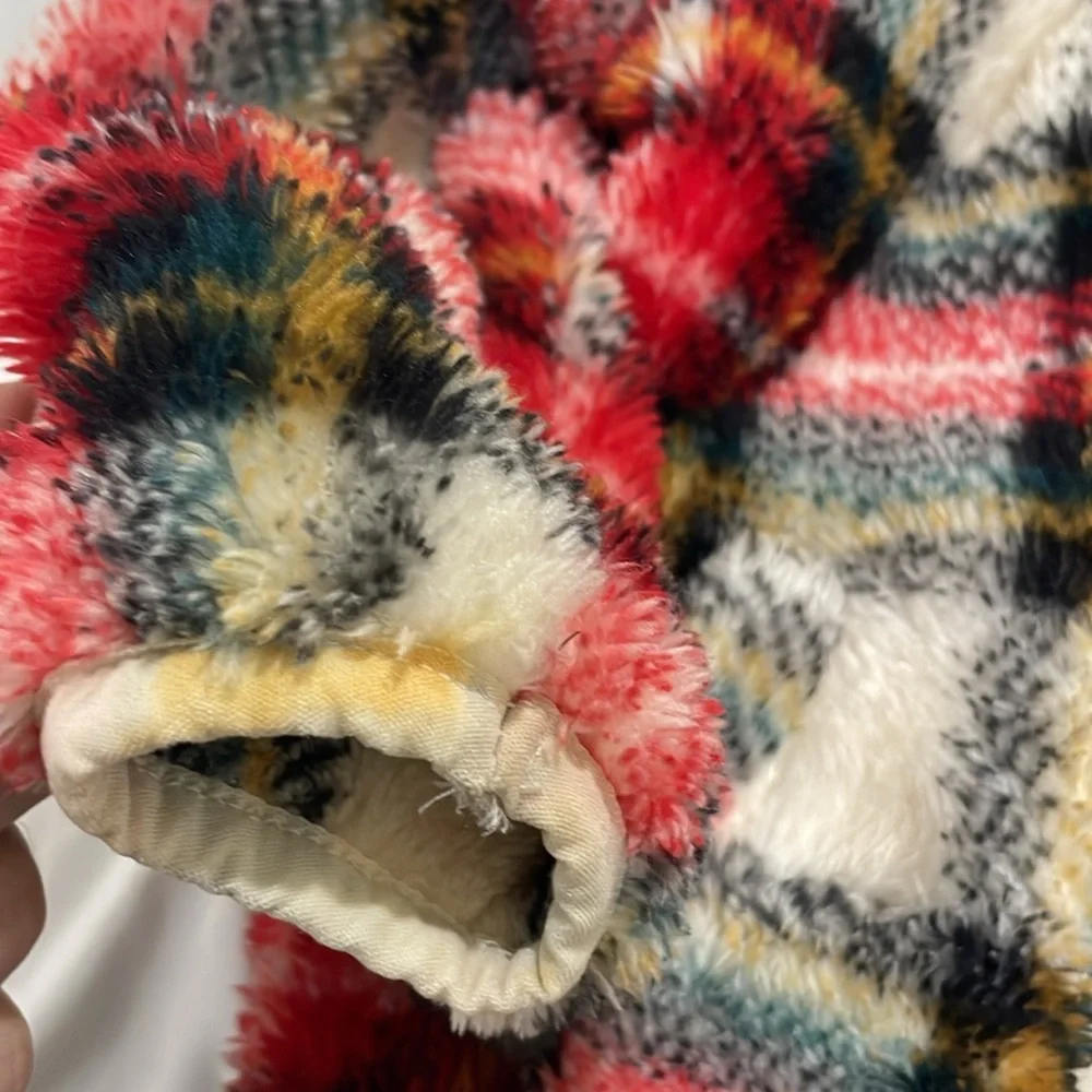 Old Navy opening bear hood