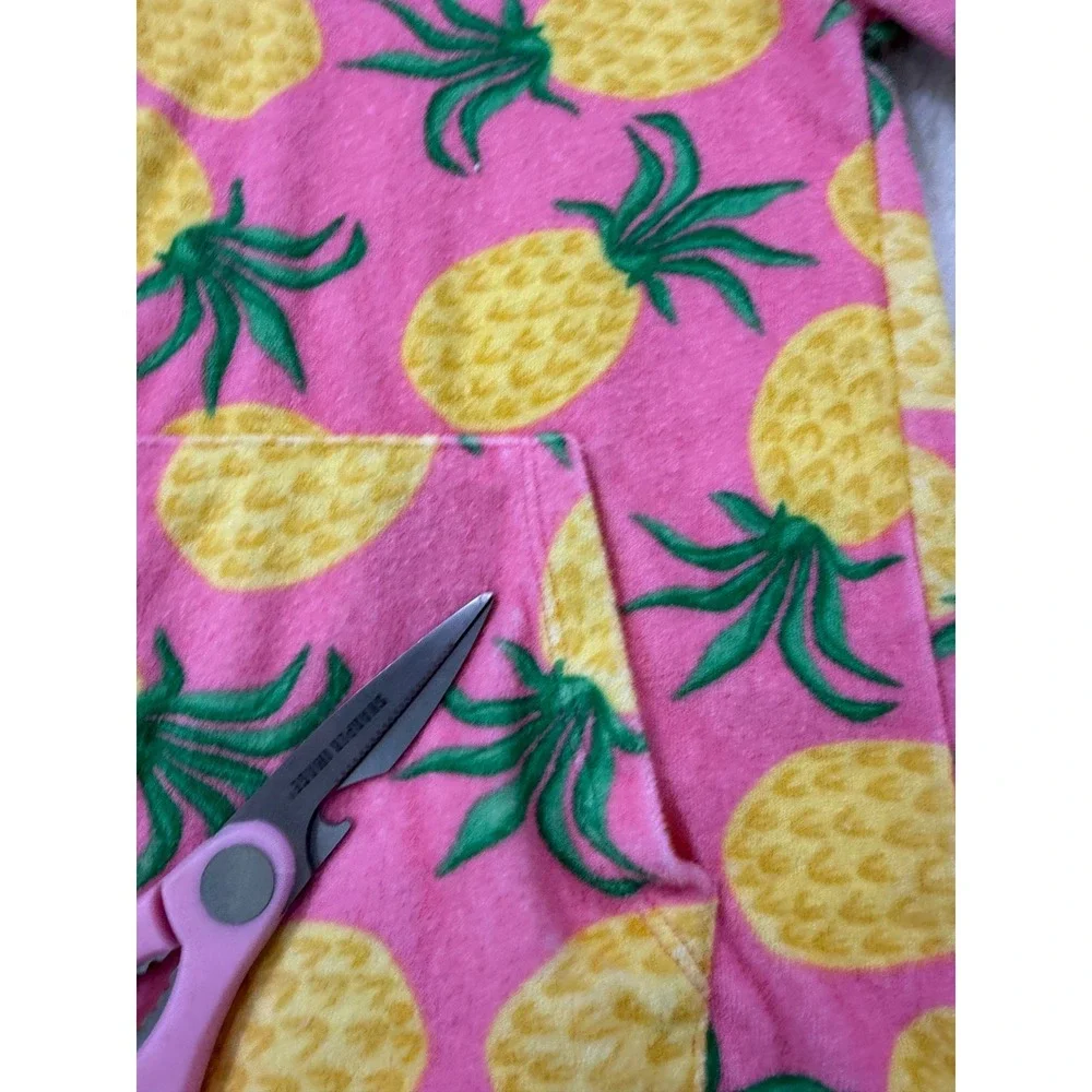 Tommy Bahama keywords tropical