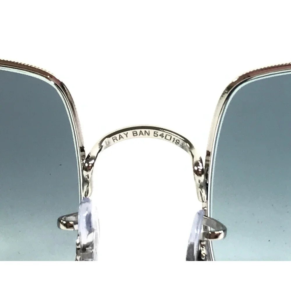 Ray-Ban left lens