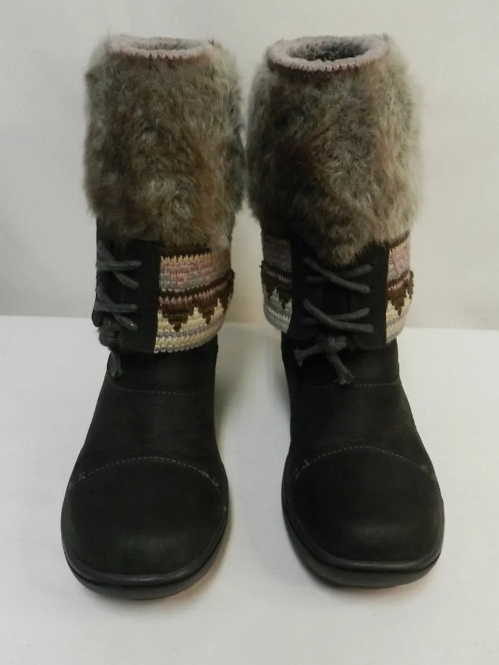 Helly Hansen Water Resistant Leather faux fur mid calf boots felt lined Size 7