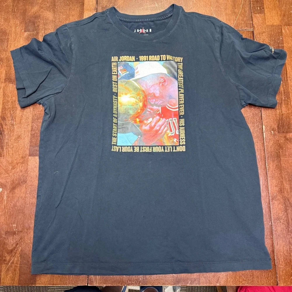 Jordan T-Shirt Mens XL Black 1991 Road To‎ Victory Michael Jordan AT8936-010