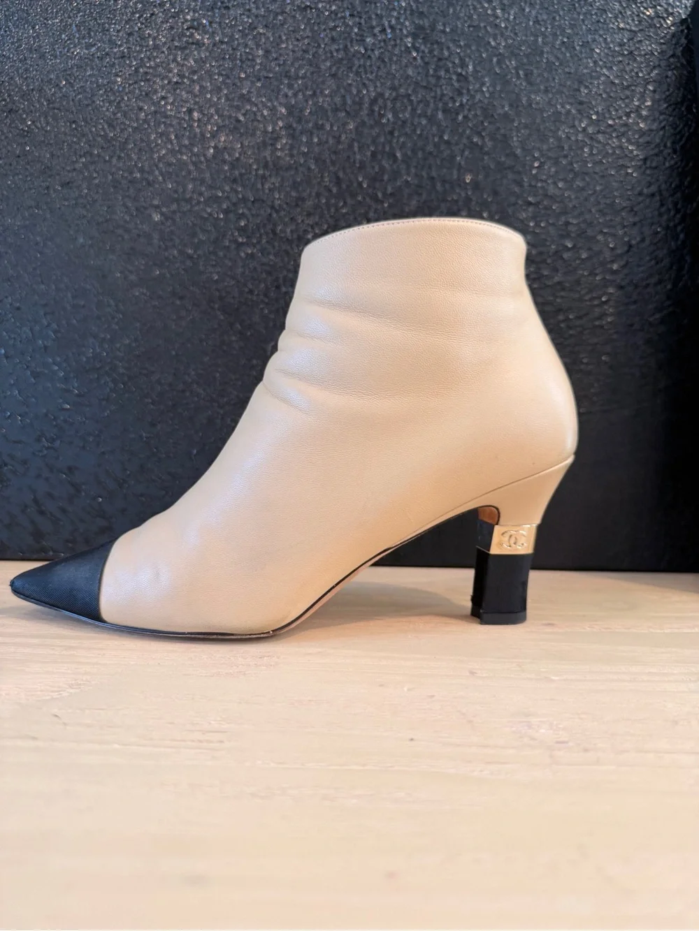 CHANEL elegant beige