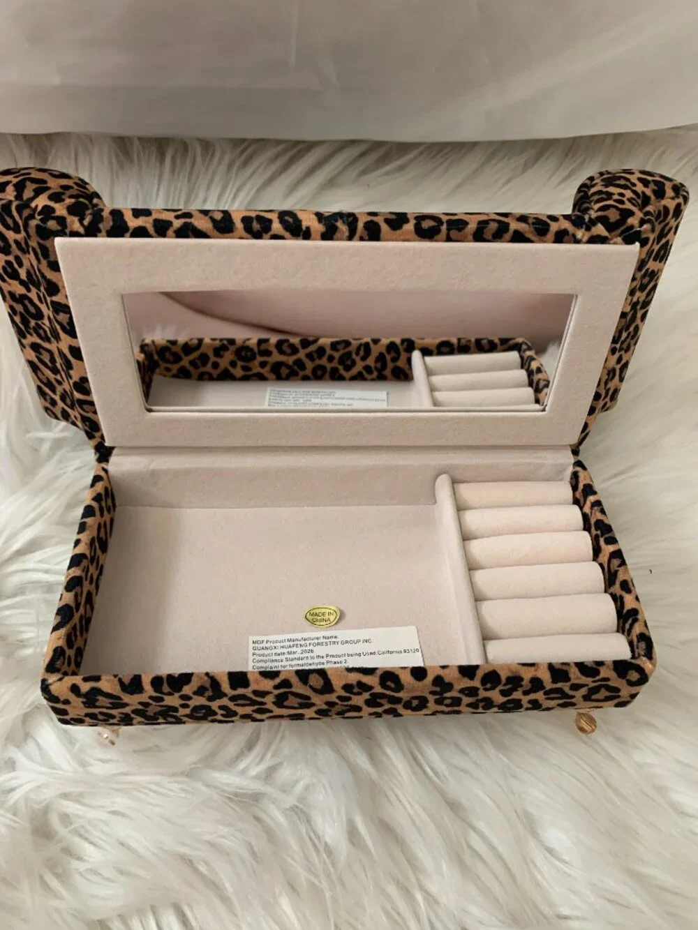 No Label unbranded leopard