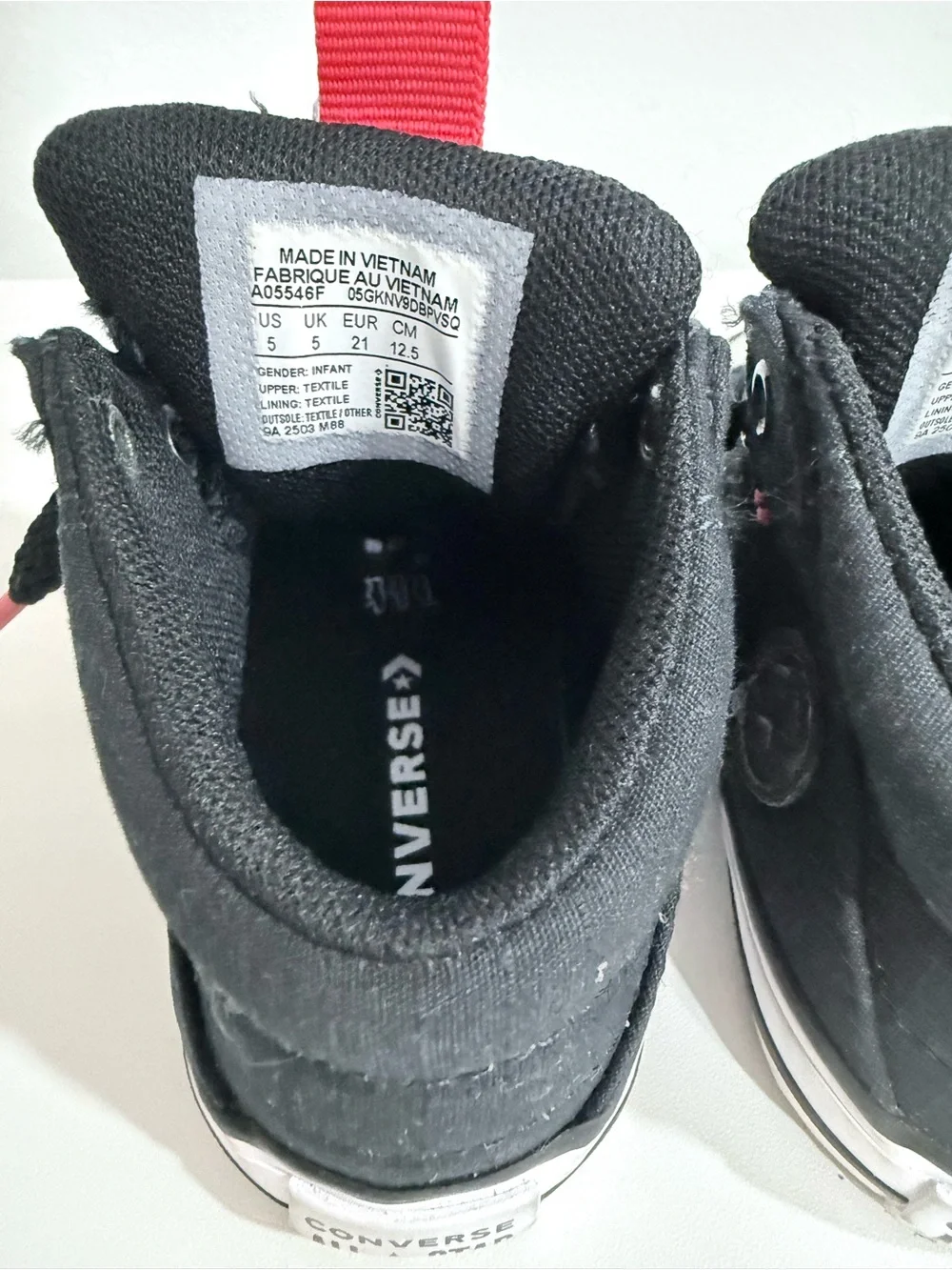Converse Kids Black Canvas High-Top Sneakers with Red Pull Tabs