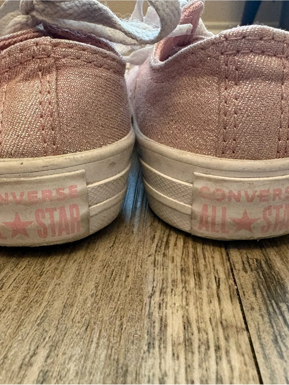 Converse shimmery pink