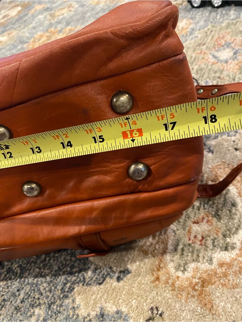 N/A spacious brown