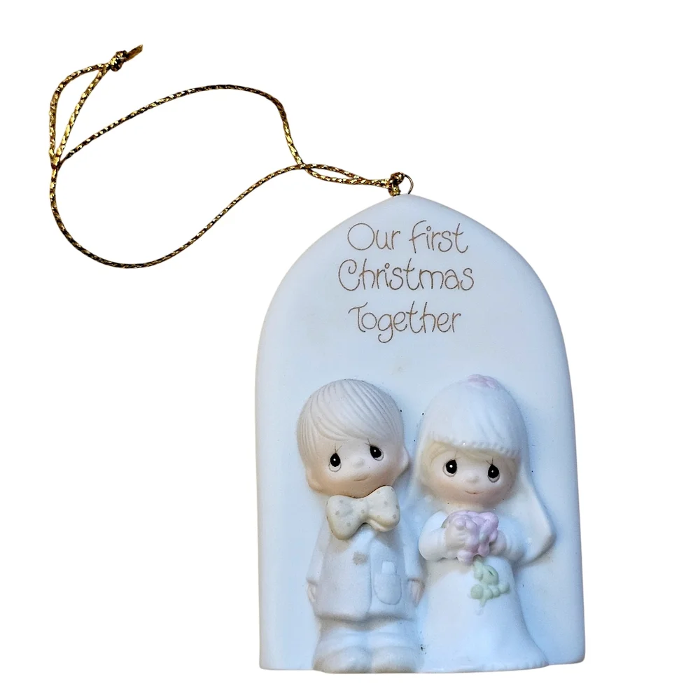Precious Moments ** authentic