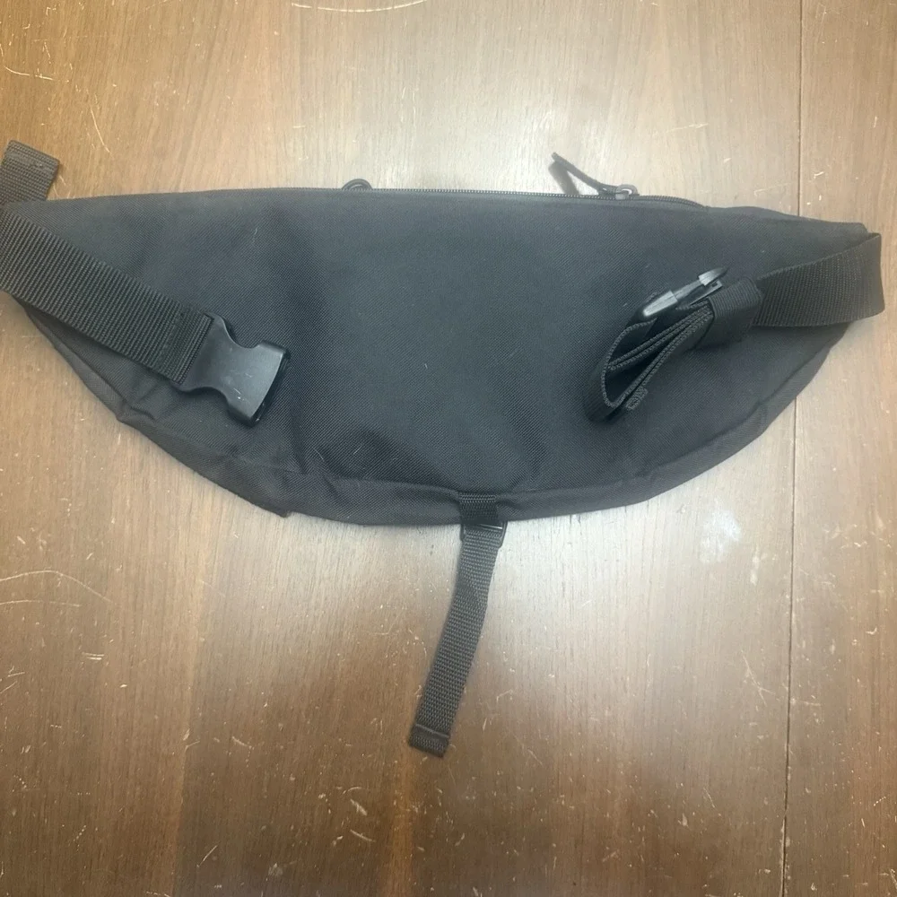 Eddie Bauer versatile eddie