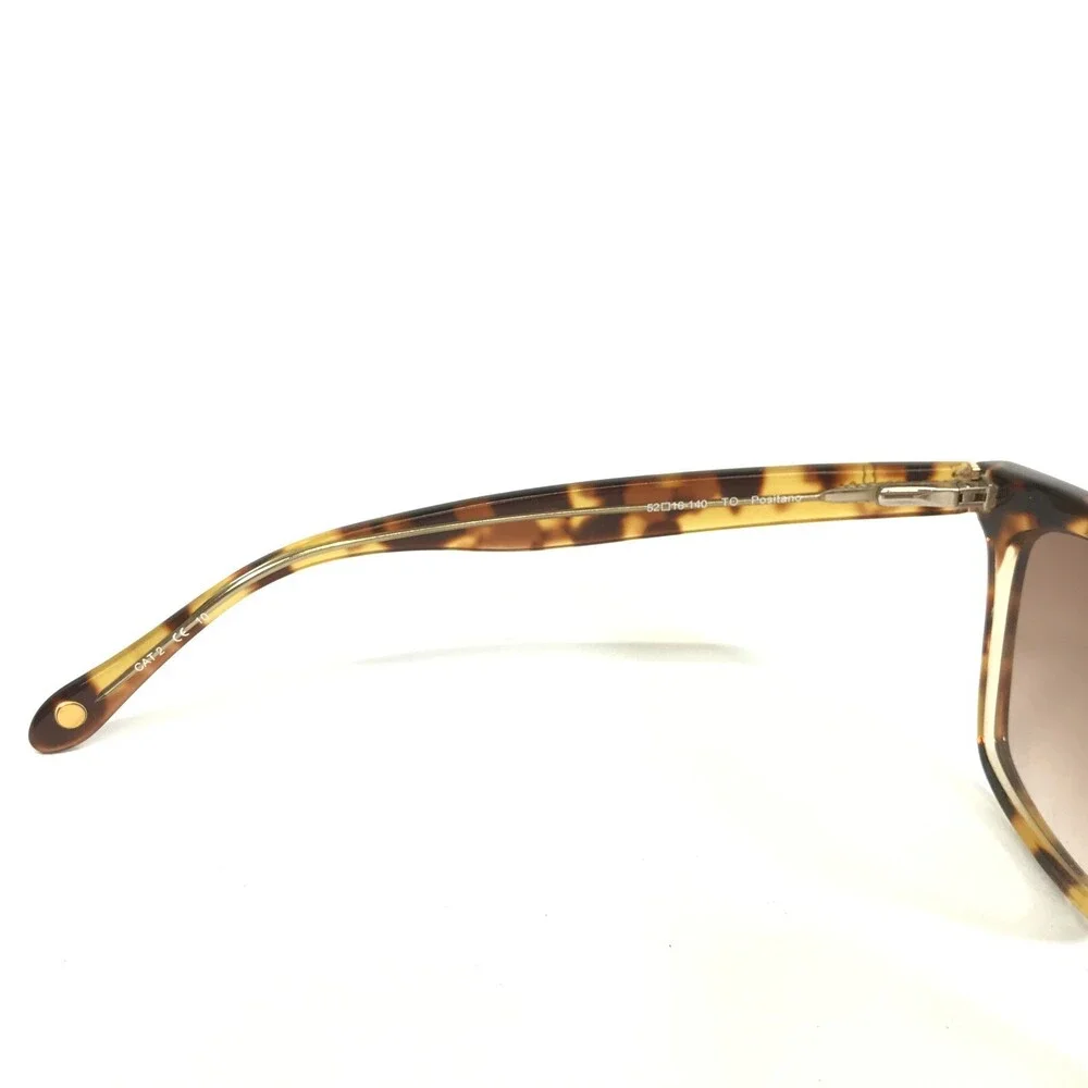 Lilly Pulitzer lenses are
