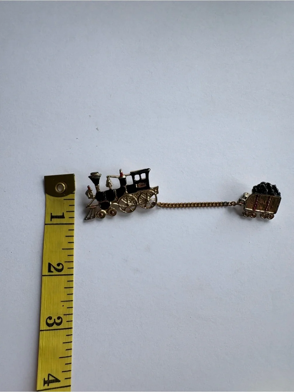 Vintage Gold Tone Steam‎ Locomotive Train Wagon Collectible Brooch Lapel Pin