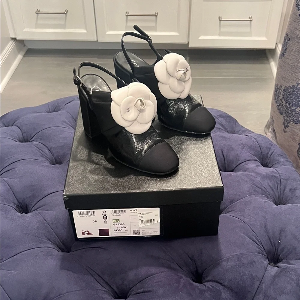 CHANEL Black and White Camellia Heels