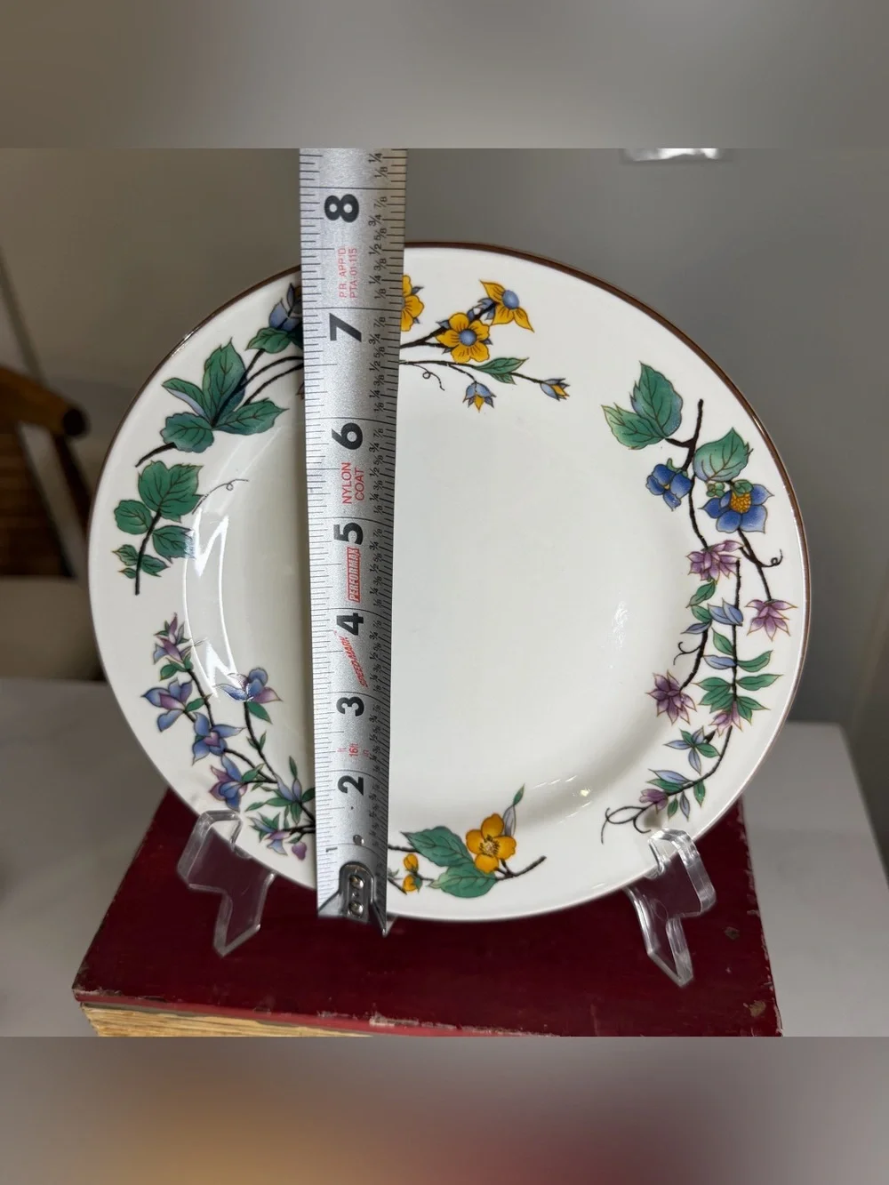 Woodhill elegant white