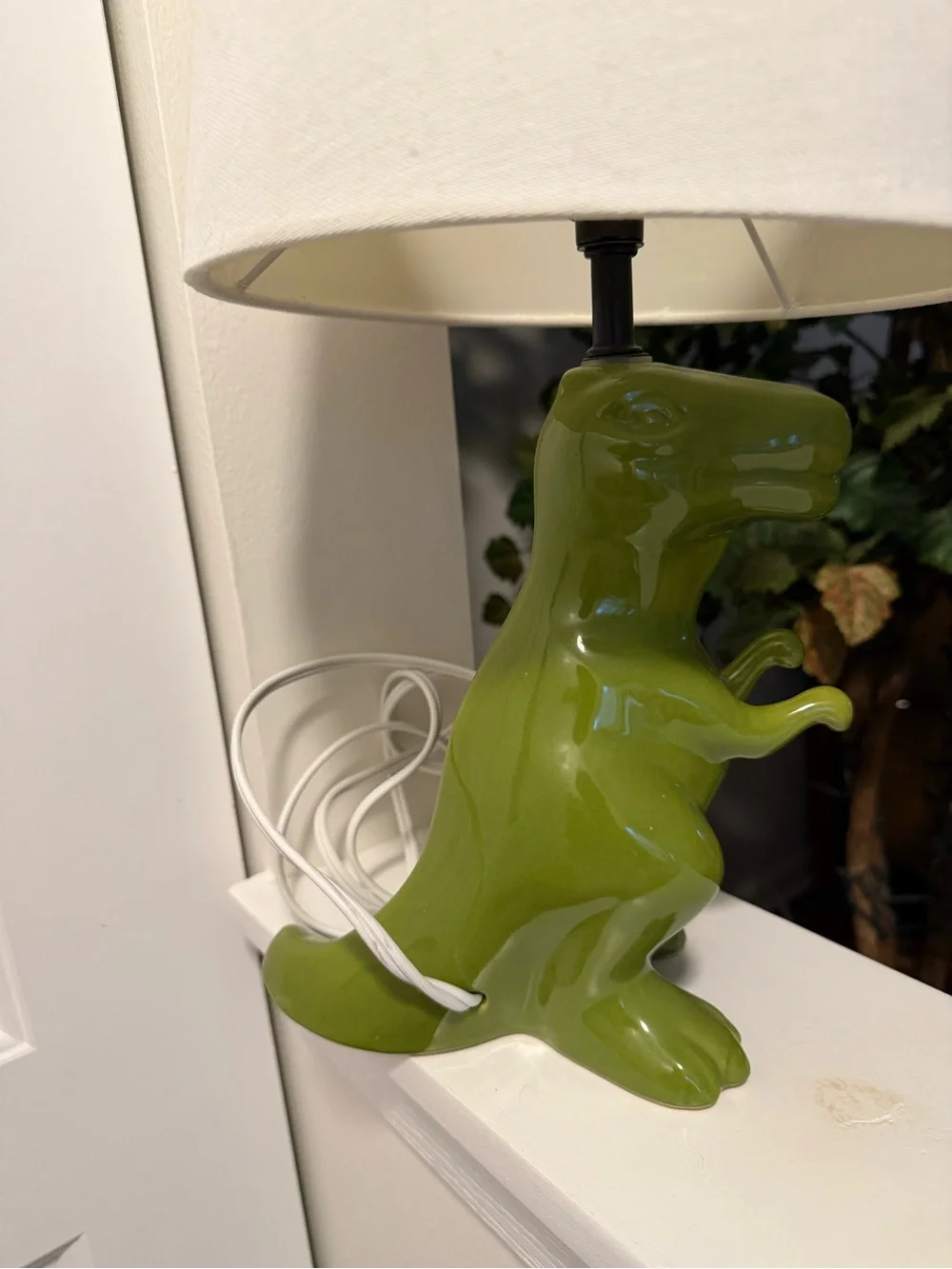 Target Green Ceramic Dinosaur Lamp with White Shade