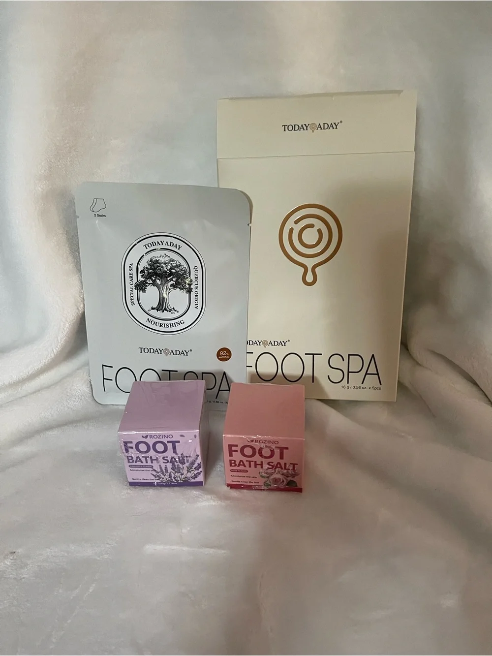 Foot Bath Salt Set, 1 lavender & 1 rose Two sets of foot masks