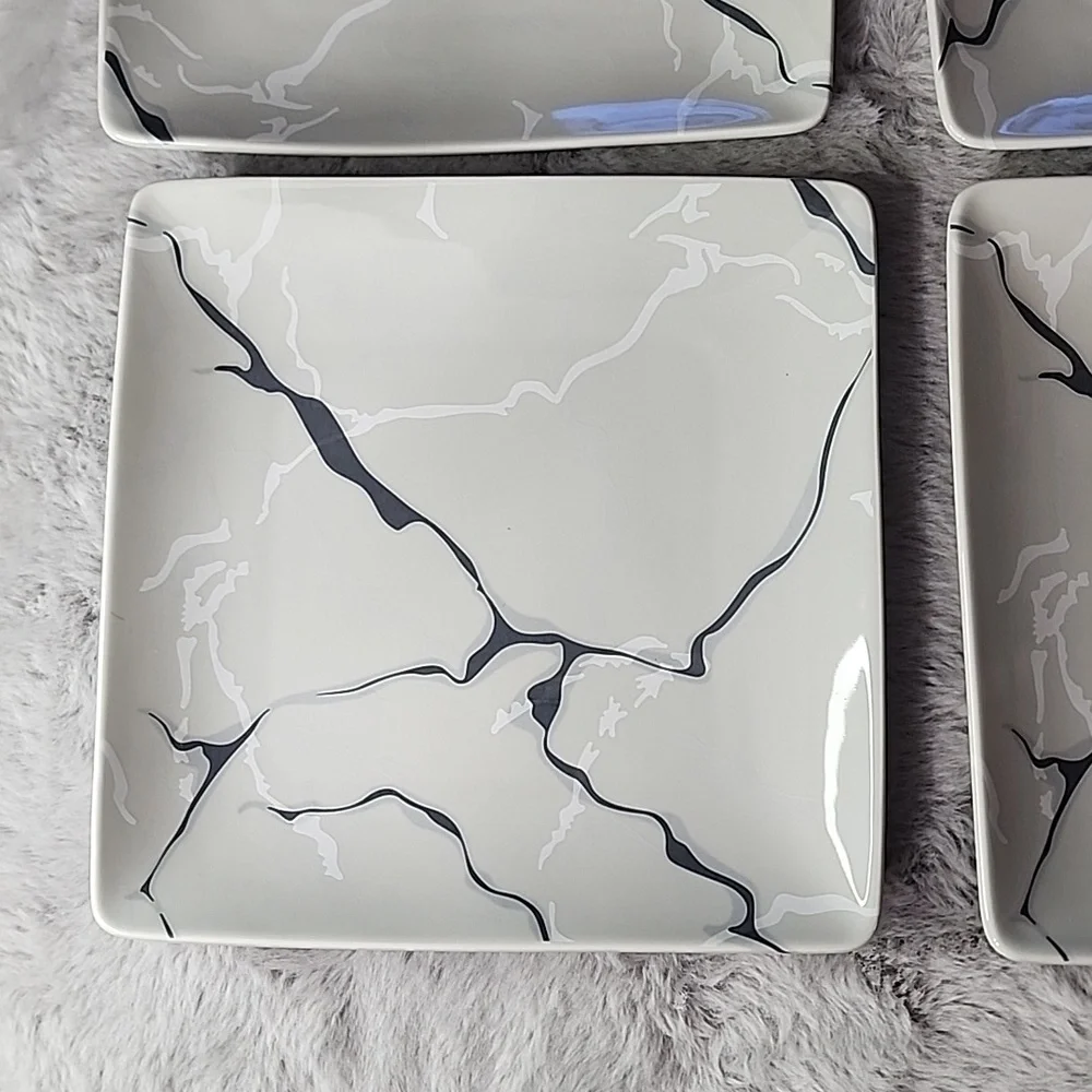NIB Short Stories Gray Marble Pattern Set of‎ 4 Square Plates
