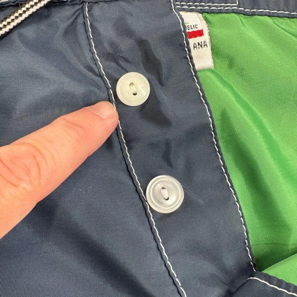 Birdwell stitching tell waistband