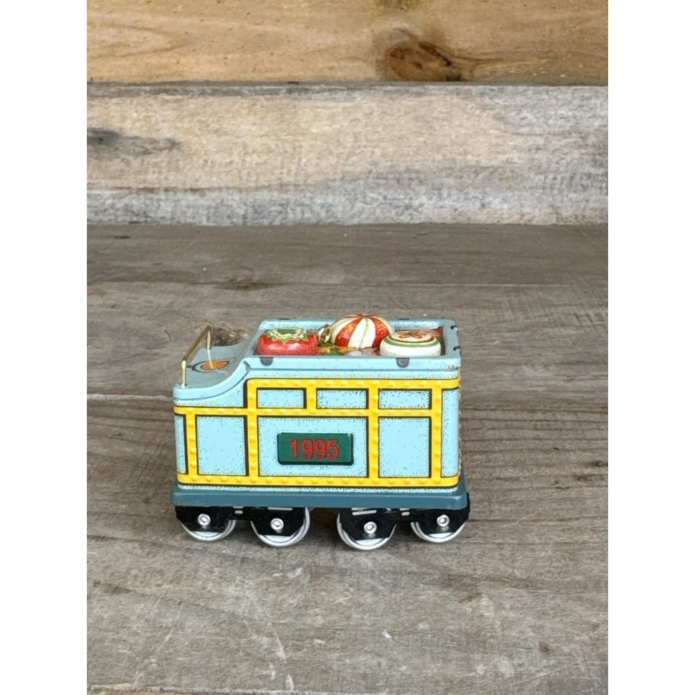 Hallmark ref#train1